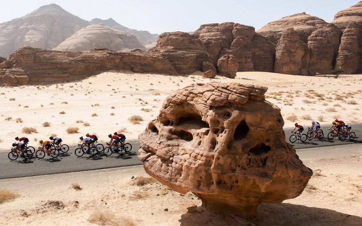 9. AB 426 R48 04/02/2022 - Saudi Tour - Stage 4 - Taibah University to Winter Park - The peloton rides during the stage.